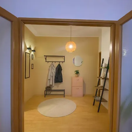 Budovatelska Appartement *