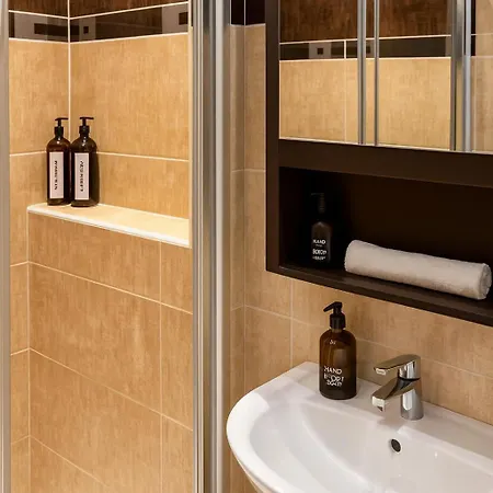 Budovatelska Bratislava